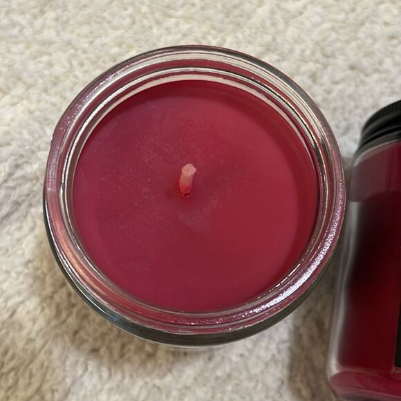 NWT- Bath & Body Works. Two “Vampire Blood” Single Wick 7oz Candles - Picture 4 of 4